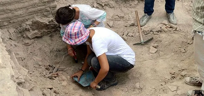 İstanbul’da Bathonea Antik Liman yerleşkesinde 800 bin yıl öncesine uzanan kalıntılar tespit edildi