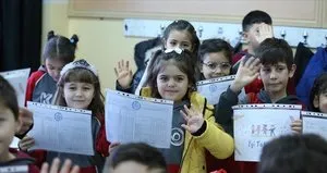 20 milyonu aşkın öğrenci bugün karne alacak!