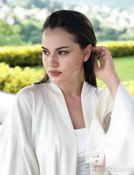 Burak Özçivit'in eşi Fahriye Evcen'in ailesi Nazi'lerden kaçıp geldi! Fahriye Evcen hakkında şaşırtan gerçek! 4