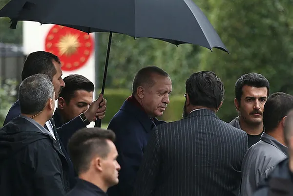 Cumhurbaşkanı Erdoğan'a cuma namazı öncesi bu mektubu verdi! - 2