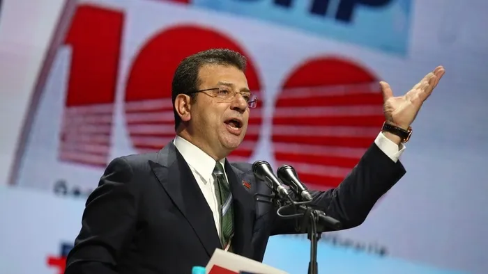 chpdeki-saibeli-kurultayin-perde-arkasi-1-numarali-tanik-anlatti-paralar-havada-ucustu-1739258226399.jpg İBB Başkanı Ekrem İmamoğlu | Fotoğraf: AA