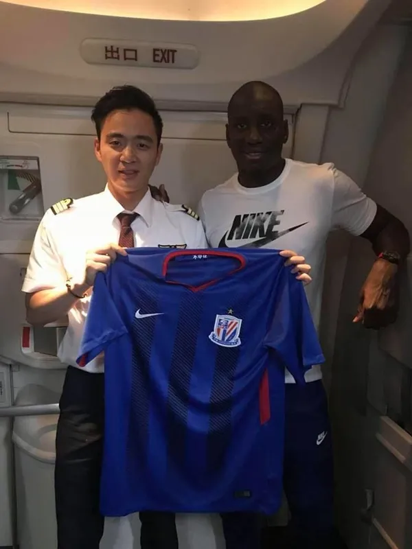 Demba Ba Shanghai Shenhua'da! - 1