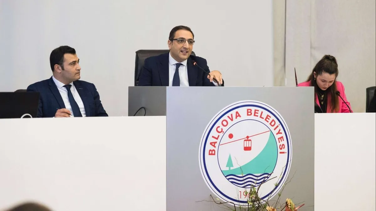Balçova Belediye Başkanı Onur Yiğit göreve iade edildi - 1