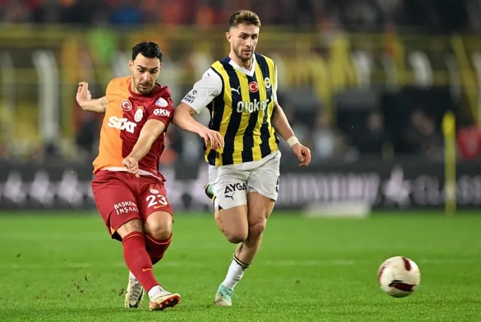 super-kupa-bilmecesi-yarin-cozulecek-fenerbahce-sahaya-cikacak-mi-galatasaray-cephesi-ne-yapacak-1712393082237.jpeg Süper Kupa bilmecesi çözülüyor! Fenerbahçe sahaya çıkacak mı? Galatasaray cephesi Şanlıurfa'da... - 9