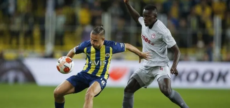 FB Antwerp maçı canlı izleme yolları! Fenerbahçe Antwerp maçı canlı şifresiz nasıl izlenir?