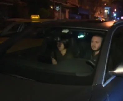 Hülya Avşar’ın kızı Zehra Çilingiroğlu sevgilisi Alaattin Kadayıfçıoğlu ile görüntülendi
