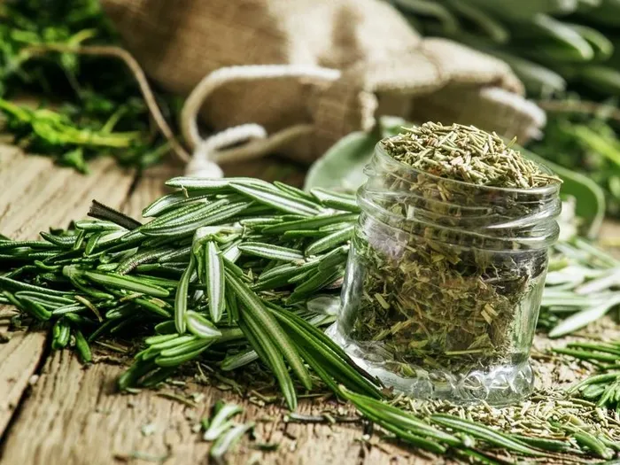 1 kaşık tüketmek bile yetiyor! Beyni güçlendiren 3 baharat