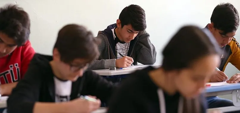 Öğrencilere müjde! MEB duyurdu! Bu sene ücretsiz olacak