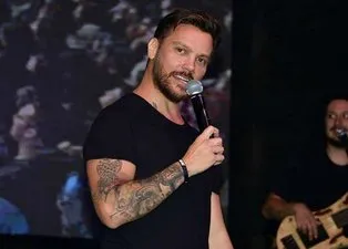 Sinan Akçıl konser vermeye giderken ölümden döndü