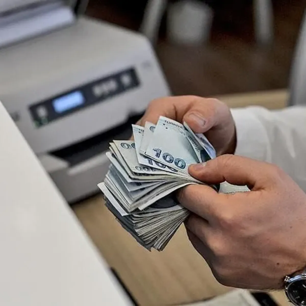 En düşük emekli aylığı düzenlemesinde kritik aşama: 18. madde kabul edildi