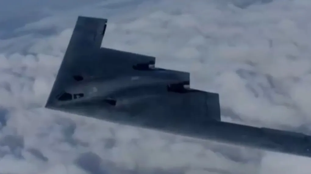 ABD İran'ı B-2 uçağıyla vurduğunu açıkladı