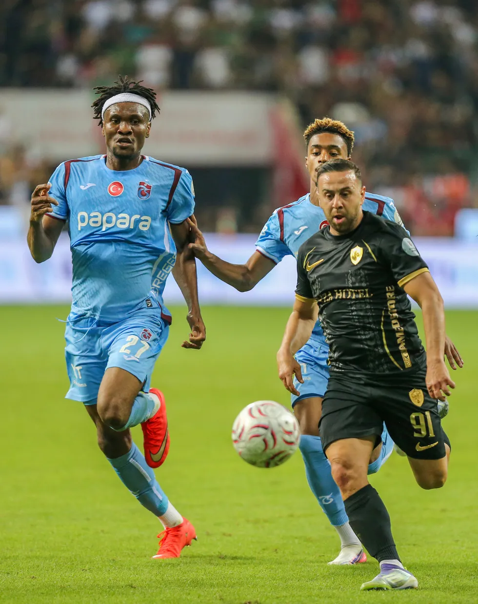 firtina-uzatmalarda-yikildi-mac-sonucu-amedspor-2-1-trabzonspor-1788208366819.jpg Fırtına uzatmalarda yıkıldı! Maç sonucu: Amedspor 2-1 Trabzonspor - 1