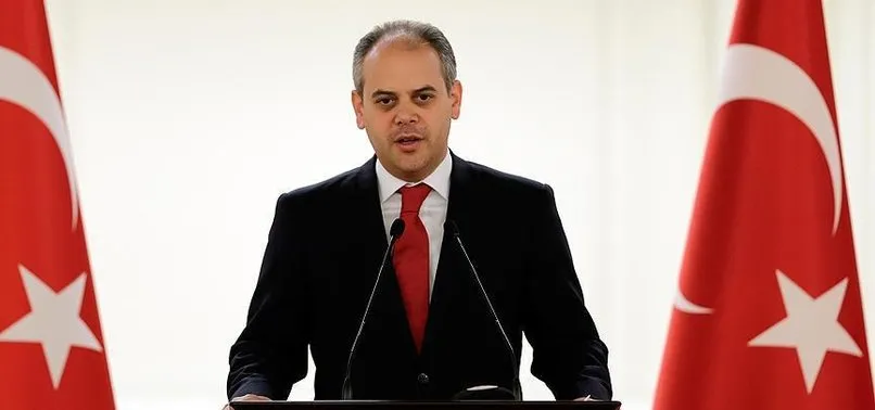 'HAFIZALARDAN SİLİNMEYECEK BÜYÜK EFSANE'