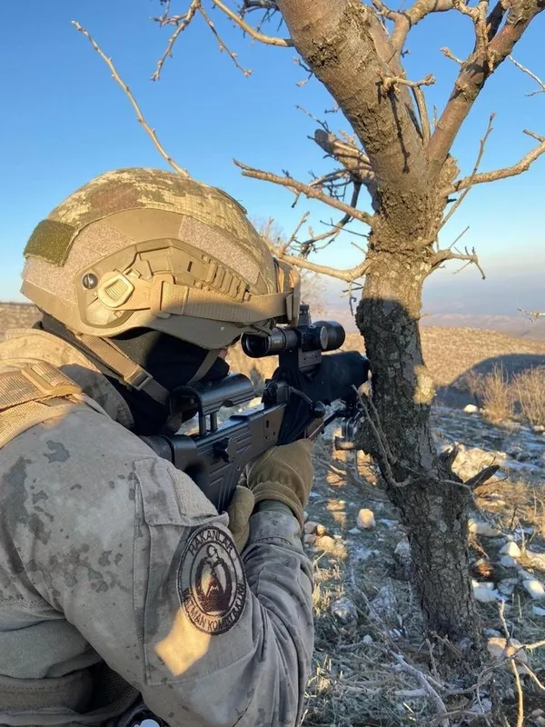 son-dakika-batmanda-eren-kis-34-operasyonu-basladi-677-personel-katiliyor-1649237990523.jpg Son dakika: Batman'da Eren Kış-34 operasyonu başladı! 677 personel katılıyor - 5