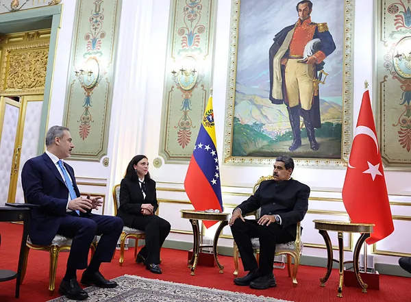 Venezuela Devlet Başkanı Maduro’dan Başkan Erdoğan’a övgü yağmuru: Duruşu dünya için örnek teşkil ediyor