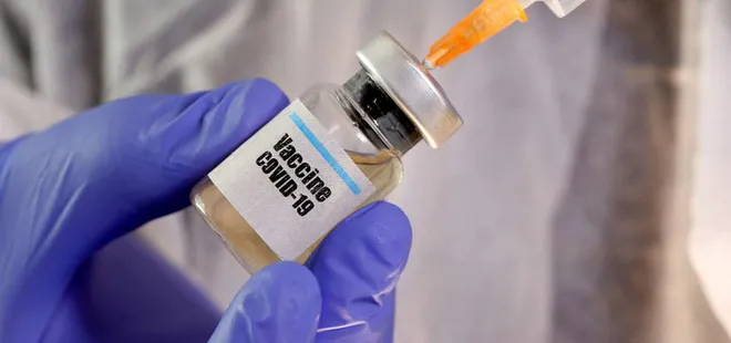 Aşı gönüllüsü profesörden flaş açıklama: Aşı tartışmasına girecek lükse sahip değiliz