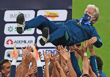Fenerbahçe'de Jorge Jesus dönemi! Anlaşma sağlandı