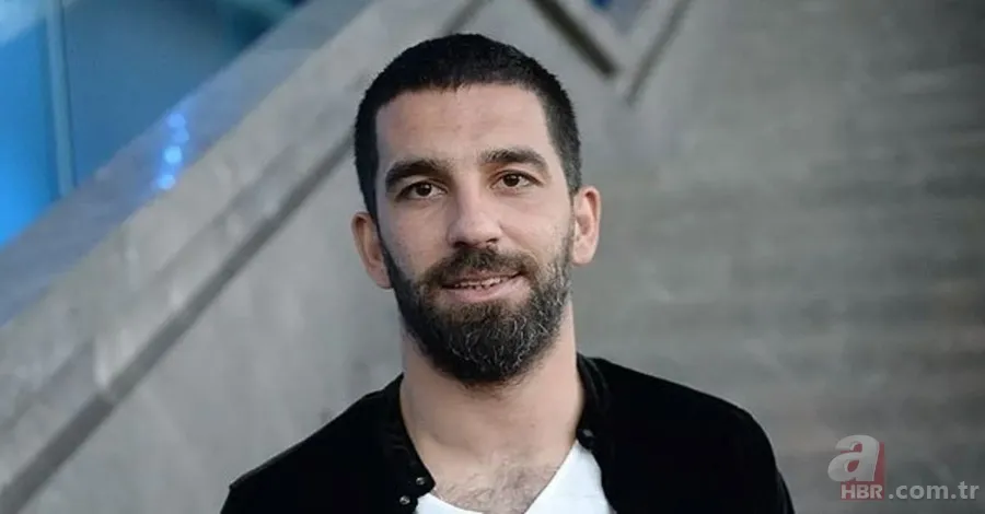 Tarihe damga vuran an! Arda Turan Liverpool... 1