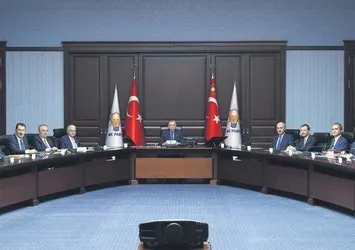 Başkan Recep Tayyip Erdoğan A takımını topladı! Dar gelirliler için çözümler, sosyal konut projesi, Putin görüşmesi masada