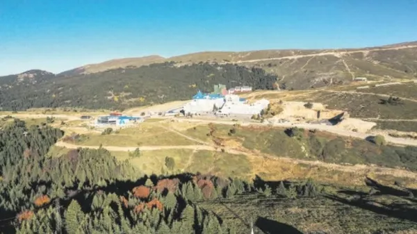 uludagdan-uzen-tablo-35-yilda-ciddi-tahribata-ugradi-1636352913104.jpg Uludağ’dan üzen tablo! 35 yılda ciddi tahribata uğradı - 1
