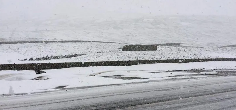 RİZE’YE KAR YAĞDI
