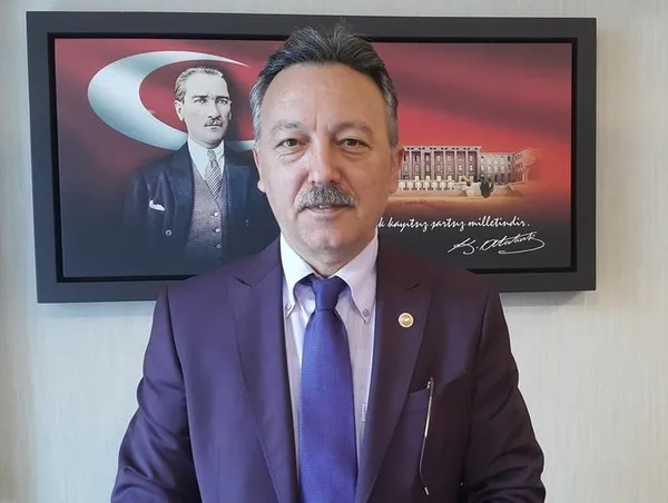 1684820832299.jpg Hezimet sonrası sesler yükseldi! Eski vekil Kılıçdaroğlu'nu bombaladı - 1