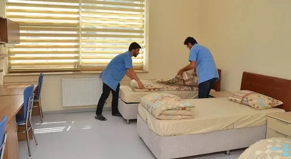 ogrenciler-yurtlarinda-mutlu-odalar-konforlu-yemekler-cesitli-1664776393547.jpg