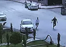 Film sahnesi değil! Dehşet anları kamerada