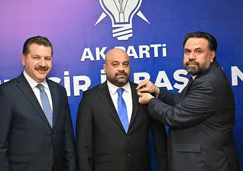 İYİ Partili meclis üyesi AK Parti'ye geçti