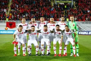 Şenol Güneşten sürpriz ilk 11!