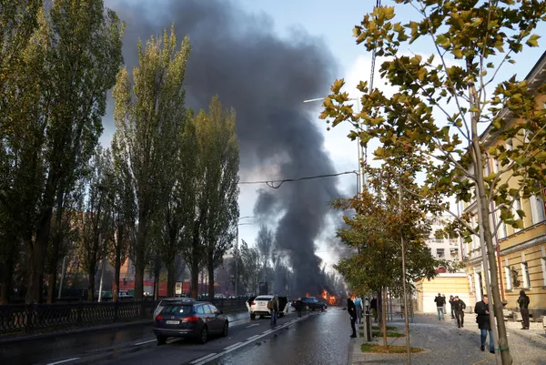 SON DAKİKA! Ukrayna'da peş peşe patlamalar | Kiev, Jitomir, Dnipro, Lviv, Ternopil, Hmelnitski'de de sesler duyuldu | Putin açık açık tehdit etti - 17