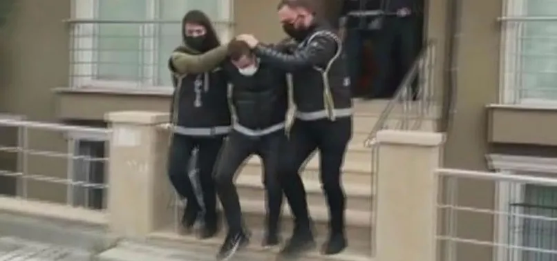 Silah kaçakçılarına operasyon! Çok sayıda silah ve mühimmat ele geçirildi