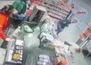 Markette eski sevgilisini dövüp boğazına bıçak dayadı