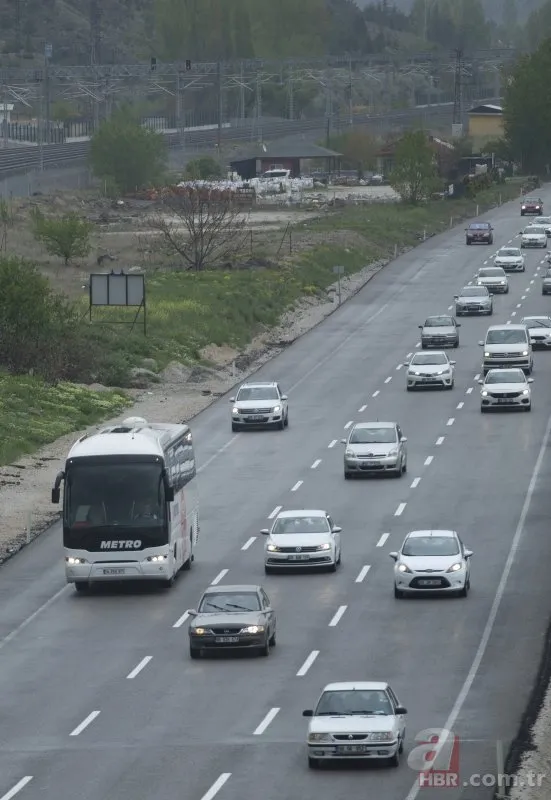 Tatilden dönenler Tekirdağ-İstanbul yolunda trafiğe neden oldu