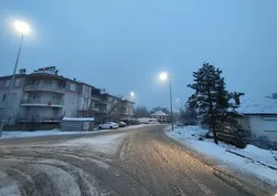 Antalya'nın yüksek kesimlerine kar yağdı!