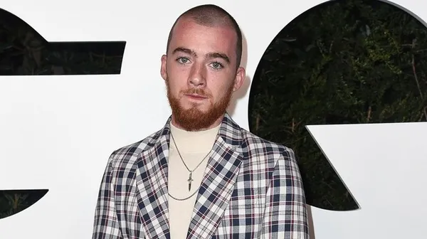 angus-cloud-oldu-mu-neden-oldu-euphoria-dizisinin-yildizi-angus-cloud-kimdir-hangi-dizilerde-rol-aldi-1690870275780.jpg Angus Cloud öldü mü, neden öldü? Euphoria'nın Fezco'su Angus Cloud kimdir, hangi dizilerde rol aldı? - 3