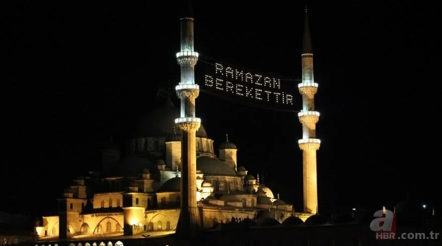 Sahurda hangi dualar okunur? Sahurda okunacak dualar! Hz. Muhammed'in sahurda okuduğu dualar... 3