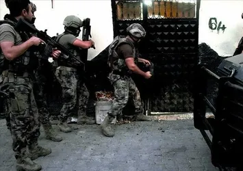 DEAŞ operasyonu! Çok sayıda adrese baskın yapıldı