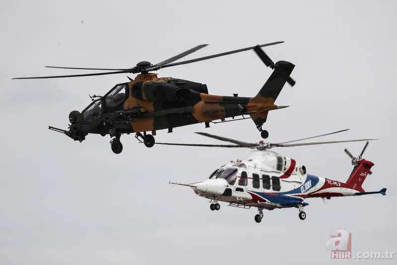 İstanbul'da TEKNOFEST rüzgarı! Gökbey, Hürkuş ve Akıncı ilk kez gösteri uçuşu yaptı 23