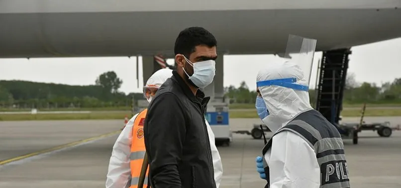 Birleşik Arap Emirlikleri’ndeki 195 Türk vatandaşı THY uçağıyla Samsun’a getirildi