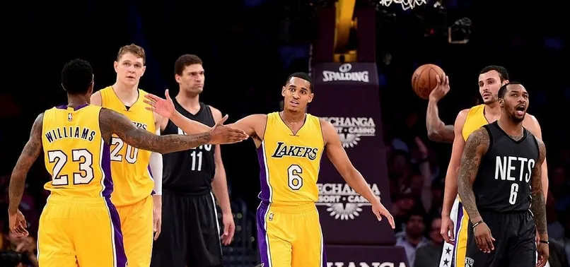 Lakers, evinde Nets'i 125-118 mağlup etti