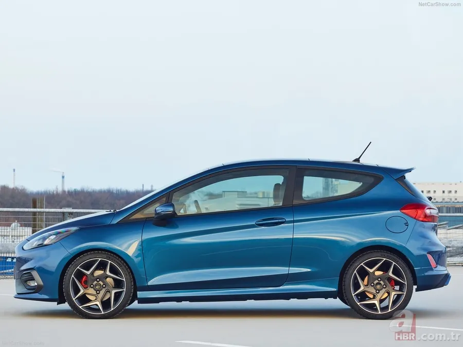 2018 Ford Fiesta ST 23