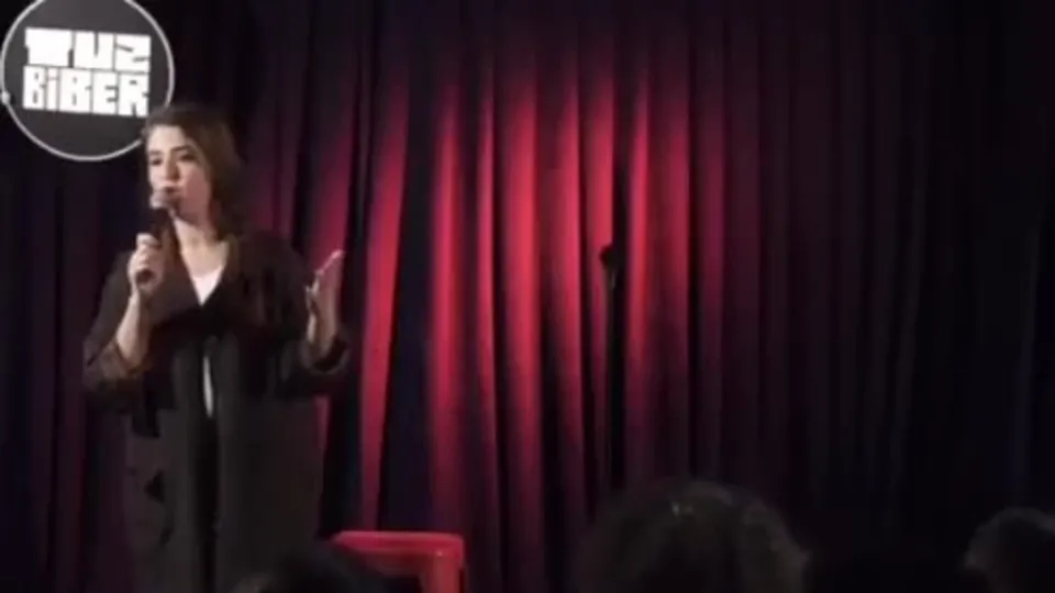 Pınar Fidan’dan alevilere küstah hakaret: Hepsini bir otele tıkıp yakabilirsin |Video