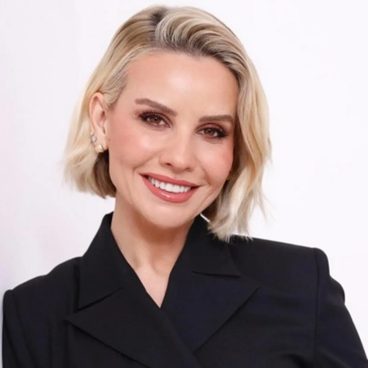 Esra Erol'un annesini görenler hayran kaldı!