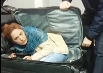 Valiz içinde Türkiye'ye girerken yakalandı