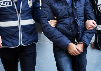İzmir merkezli 5 ilde FETÖ operasyonu!