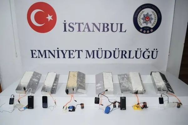 istanbul-otogarina-saldiracaklardi-mahkeme-son-dakika-olarak-kararini-acikladi-1619970890290.jpg İstanbul 15 Temmuz Demokrasi Otogarı'na saldırıp şehri kana bulayacaklardı! Mahkeme kararını son dakika olarak duyurdu - 1