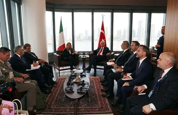 Başkan Recep Tayyip Erdoğan İtalya Başbakanı Giorgia Meloni’yi kabul etti