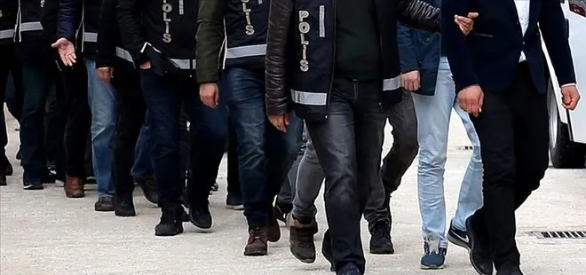 Son dakika: İzmir’de FETÖ operasyonu! 17 şüpheli örgüt evinde yakalandı