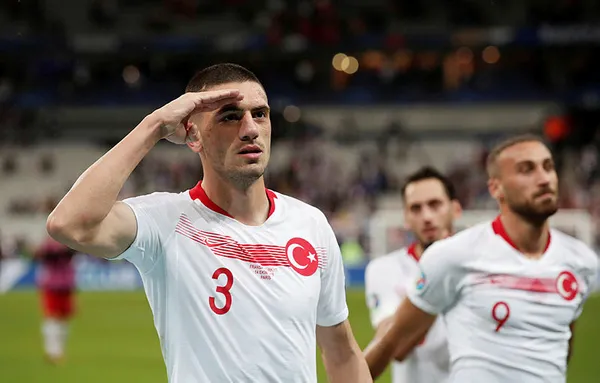 Merih Demiral'ın nasıl keşfedildiğini anlattı: "Türk futboluna damga vuracak oyuncular yolda" dedi - 1